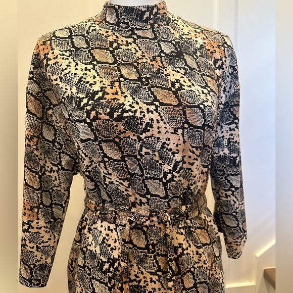 Zara Snake Print Dress w/Waist Tie - Picture 4 of 5